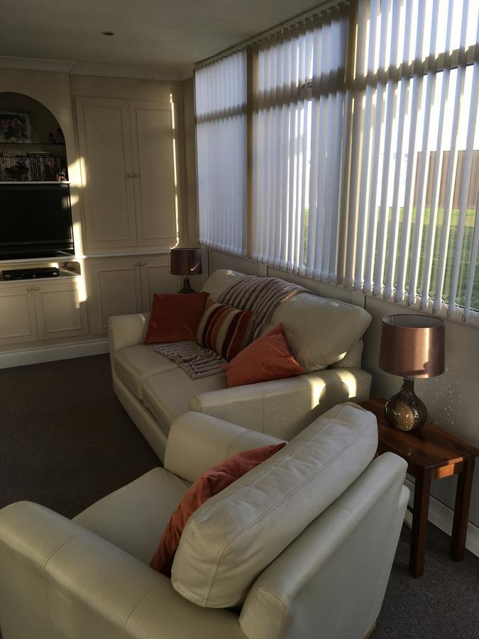 50 Toledo, Selsey Country Club Villa Kültér fotó