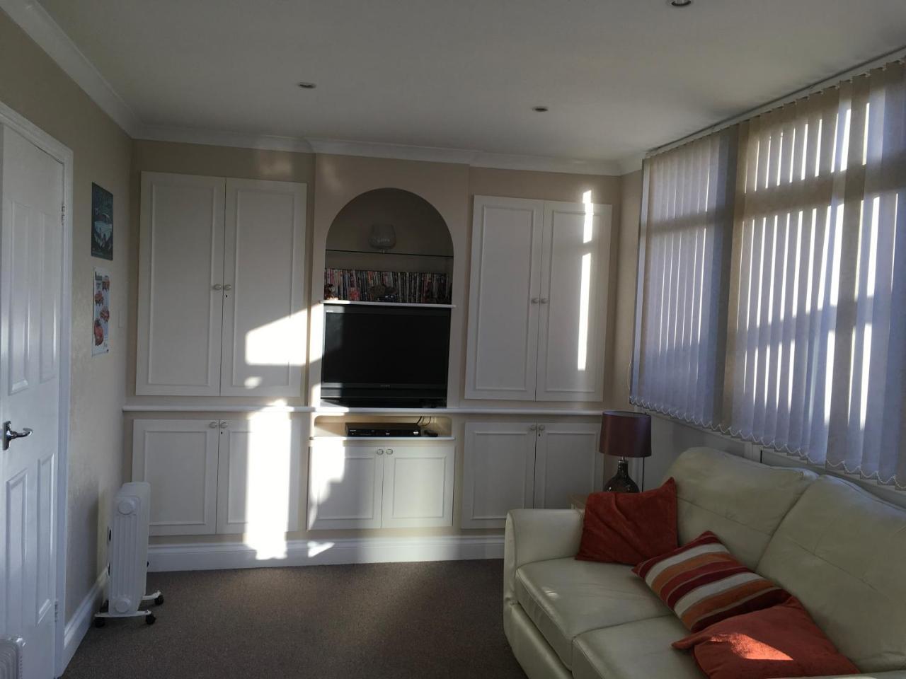 50 Toledo, Selsey Country Club Villa Kültér fotó